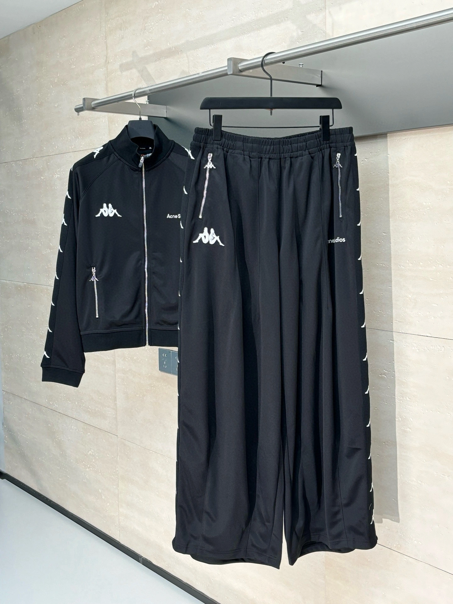 &wg.luxury-- 1395 suit oversize embroidery item:E-F125H0599H